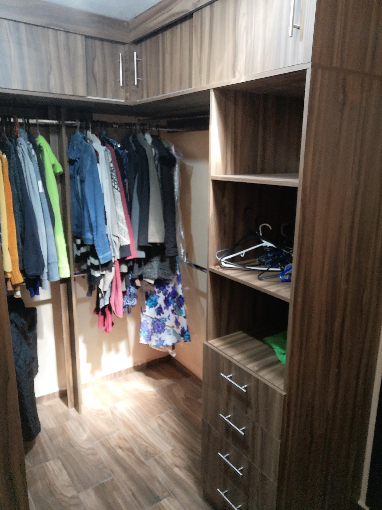 Closet Modelo 17