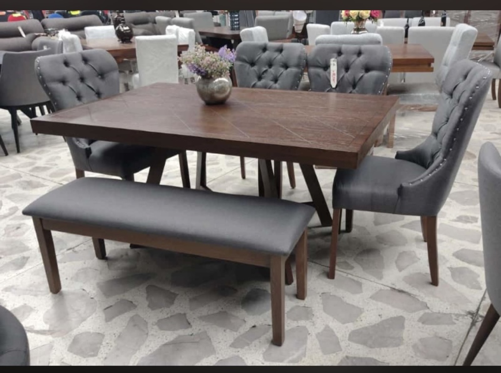 Comedor Modelo 82