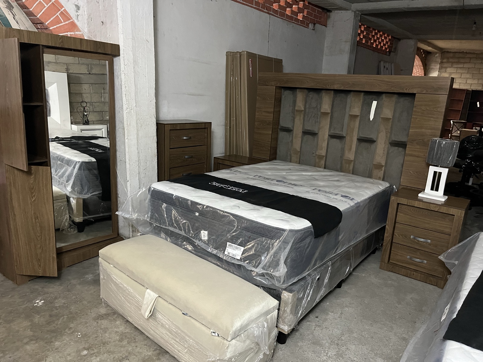 Recamara Modelo 77