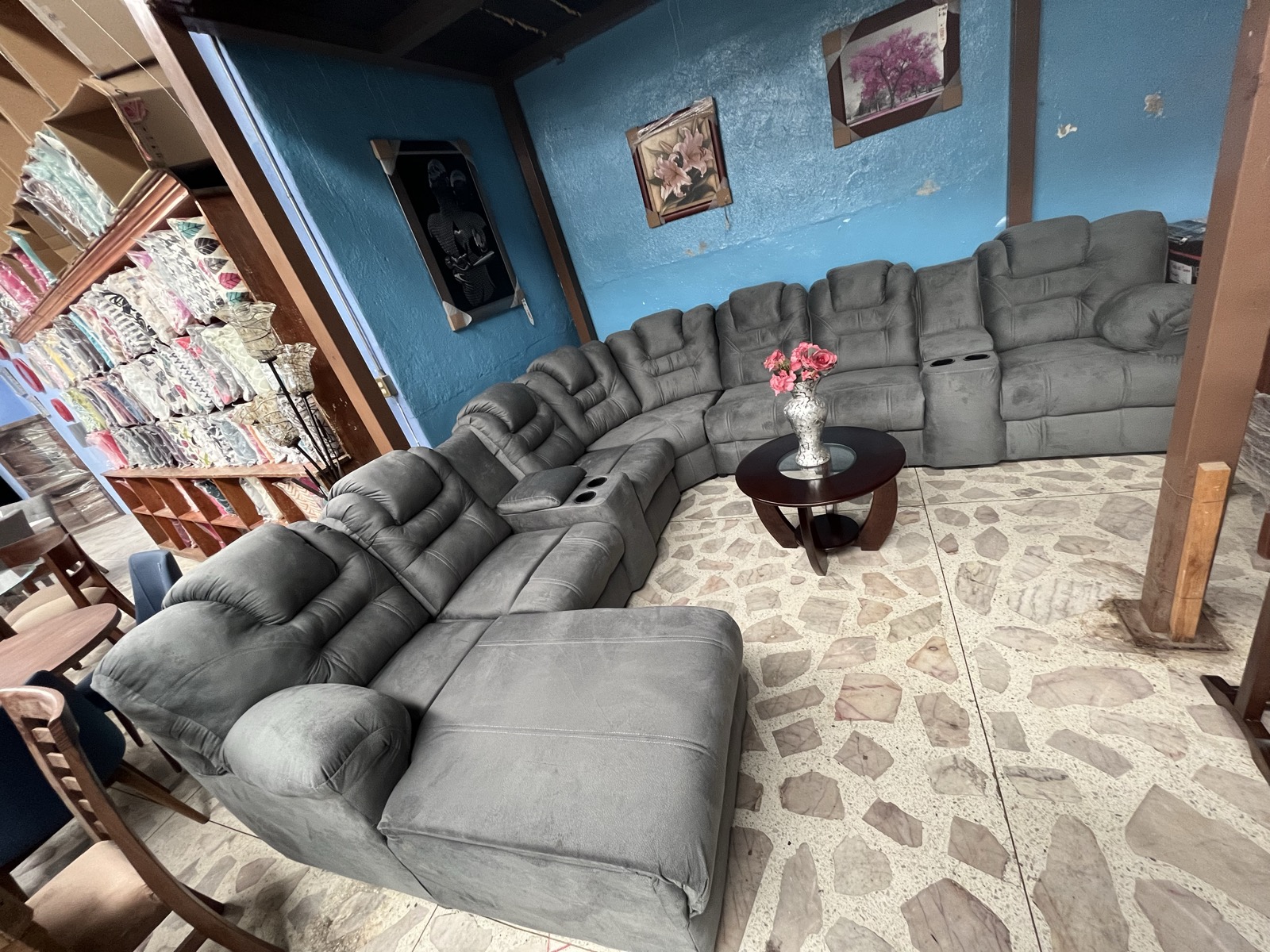 Sala Modelo 103
