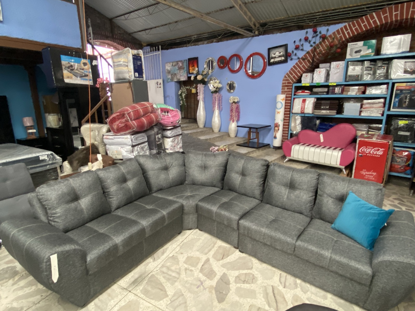 Sala Modelo 104