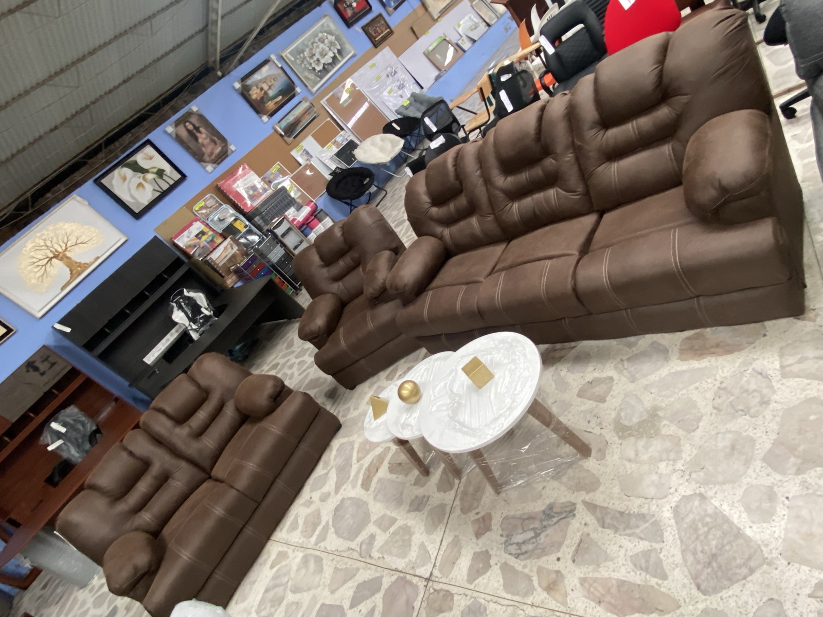 Sala Modelo 106
