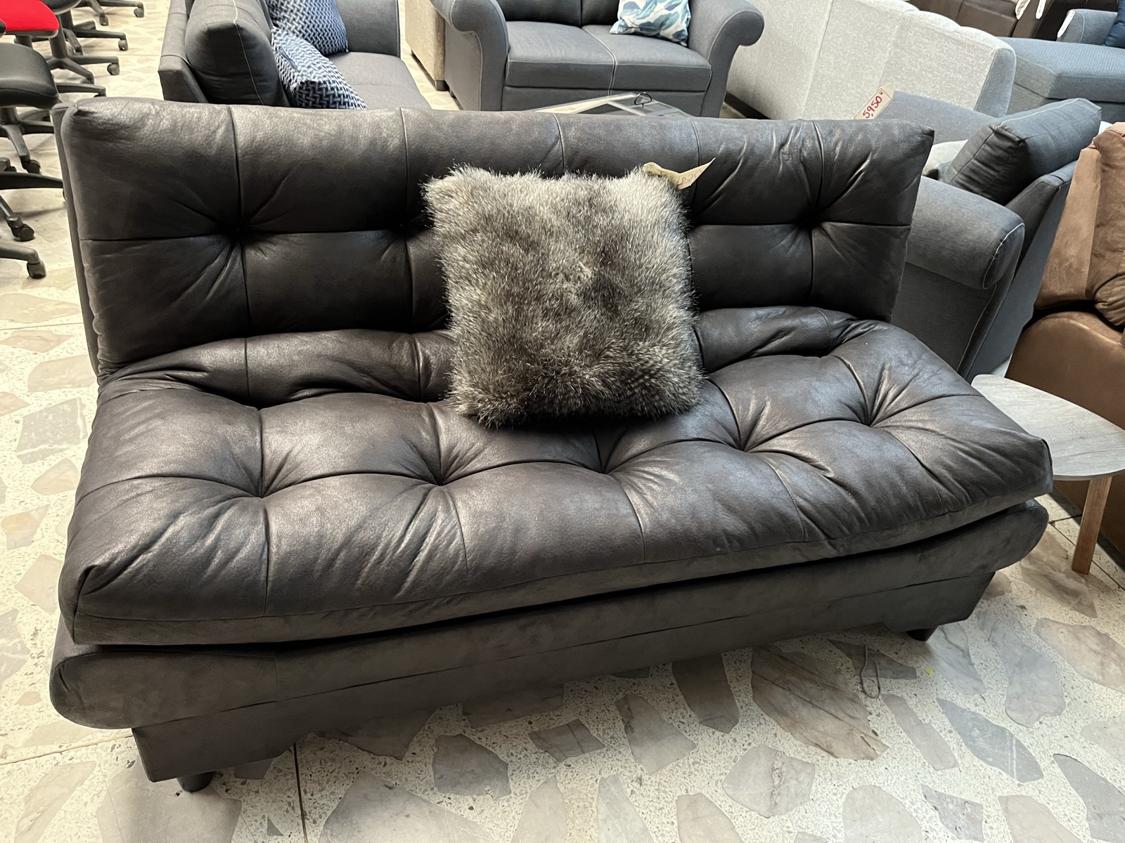 Sala Modelo 85